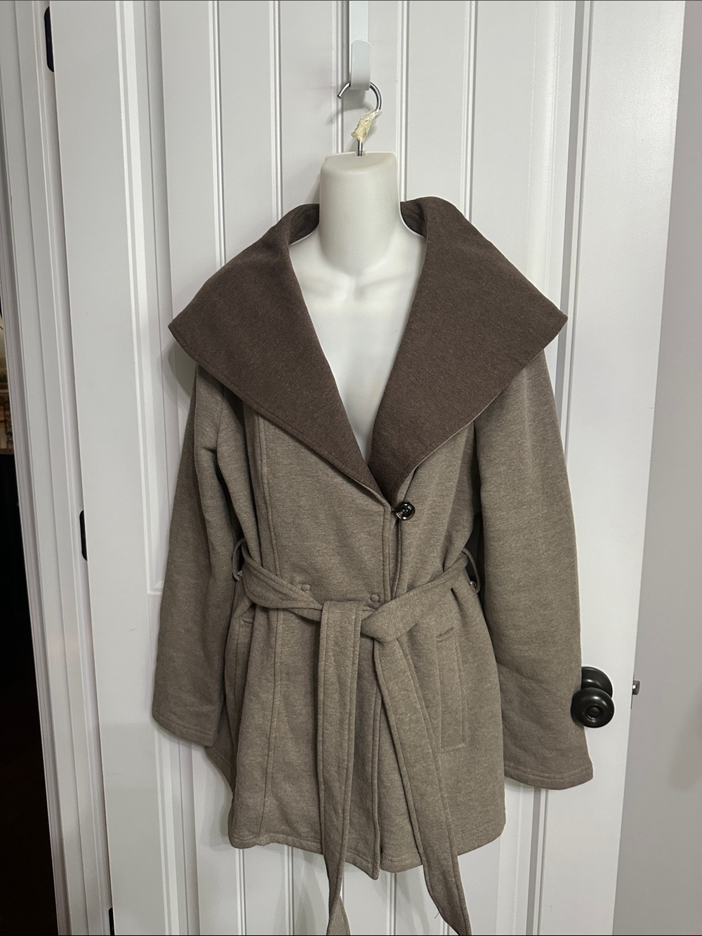 Sebby Hoodie wrap Jacket Large - Picture 3 of 6
